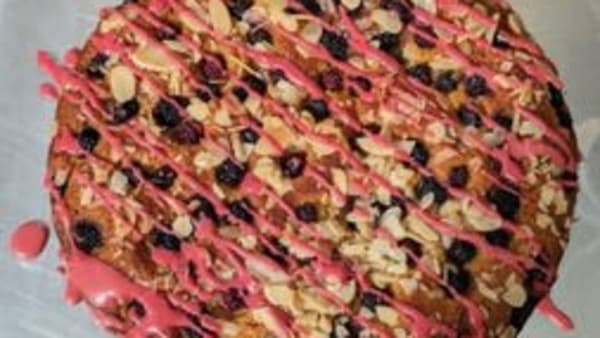 Olive oil, almond and fresh fruit cake